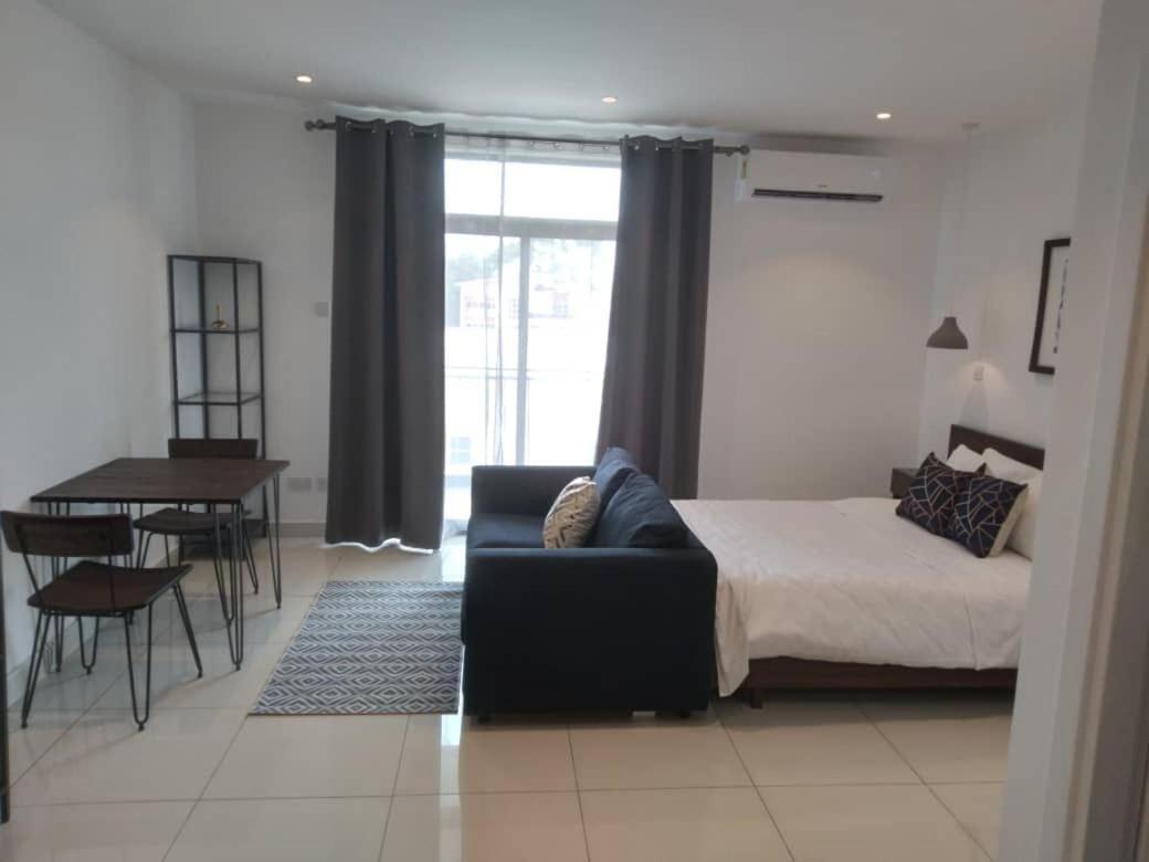 Embassy gardens Luxury suites CPG Accra Extérieur photo