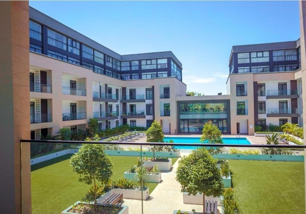Embassy gardens Luxury suites CPG Accra Extérieur photo
